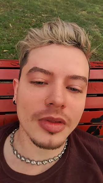 <em>Liam David López</em>